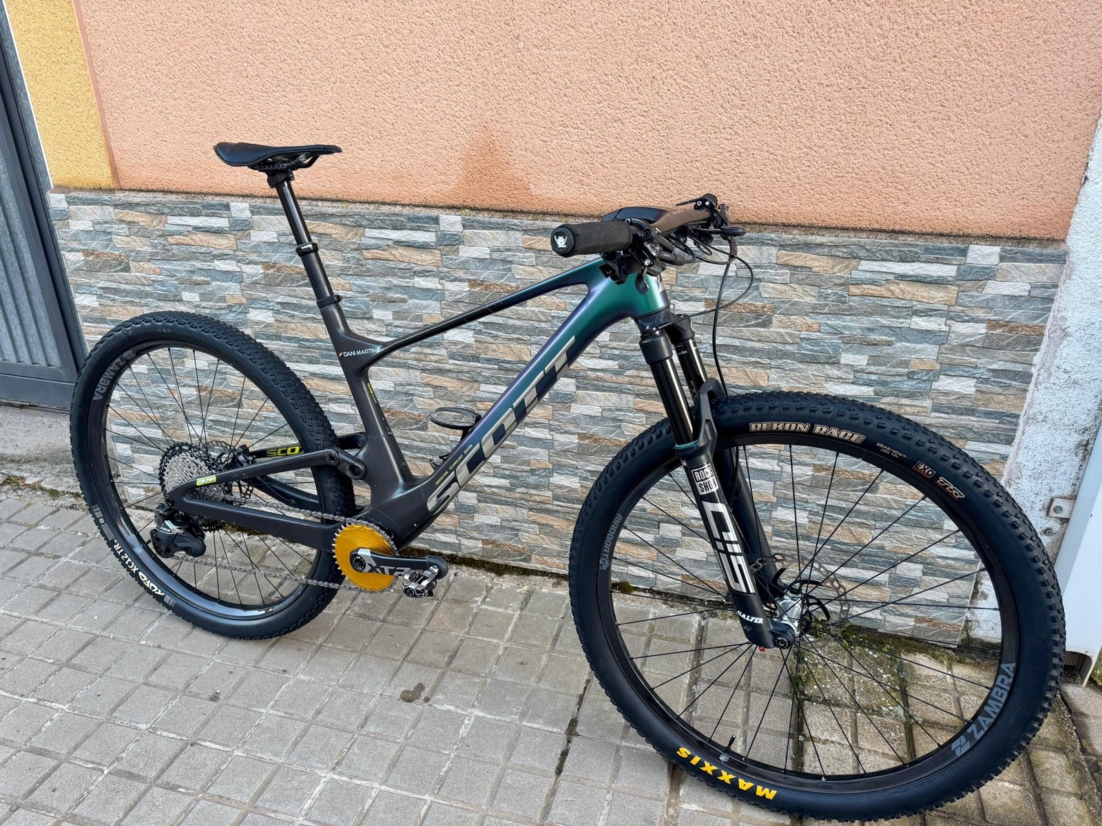 ZAMBRA customer's bike