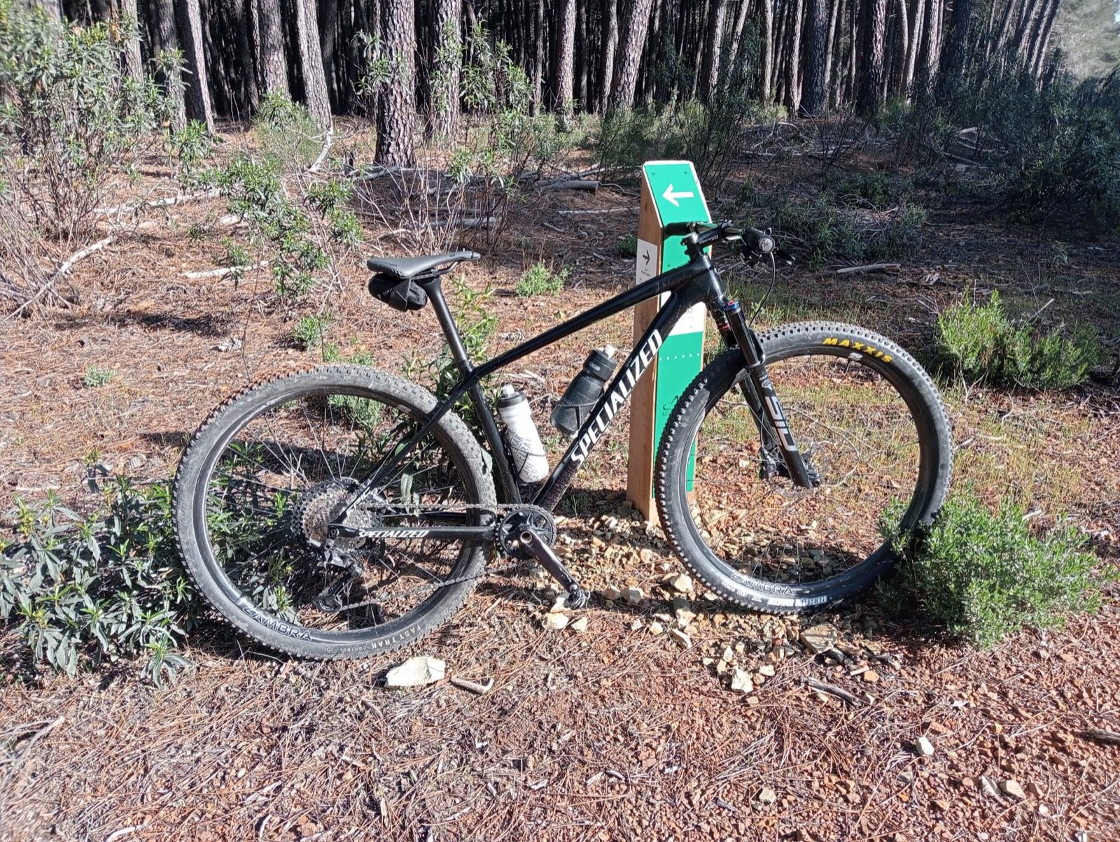 Specialized Epic with ZAMBRA wheels